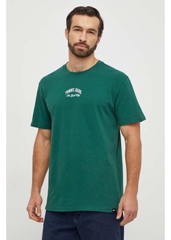 Tommy Jeans t-shirt bawełniany męski kolor zielony z aplikacją DM0DM18275 ze sklepu ANSWEAR.com w kategorii T-shirty męskie - zdjęcie 165706872