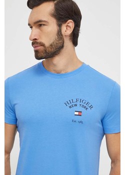 Tommy Hilfiger t-shirt bawełniany męski kolor niebieski z nadrukiem MW0MW33689 ze sklepu ANSWEAR.com w kategorii T-shirty męskie - zdjęcie 165706920