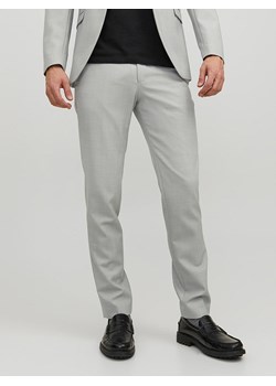 Jack &amp; Jones Spodnie w kolorze jasnoszarym ze sklepu Limango Polska w kategorii Spodnie męskie - zdjęcie 165742833