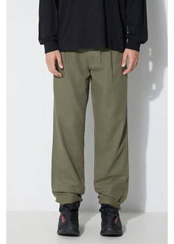 Maharishi spodnie U.S. Chino Loose męskie kolor zielony proste 4604.OLIVE ze sklepu PRM w kategorii Spodnie męskie - zdjęcie 165789330
