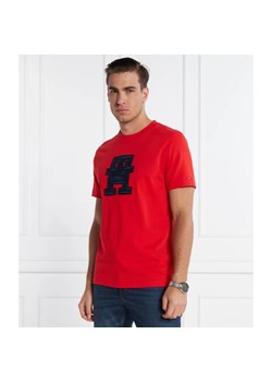 Tommy Hilfiger T-shirt MONOGRAM APPLIQUE | Regular Fit ze sklepu Gomez Fashion Store w kategorii T-shirty męskie - zdjęcie 165789783