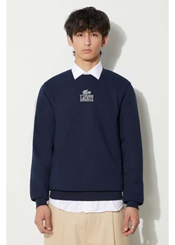 Lacoste bluza bawełniana męska kolor granatowy z nadrukiem ze sklepu PRM w kategorii Bluzy męskie - zdjęcie 165796652