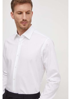 BOSS koszula bawełniana męska kolor biały regular z kołnierzykiem klasycznym ze sklepu ANSWEAR.com w kategorii Koszule męskie - zdjęcie 165868164