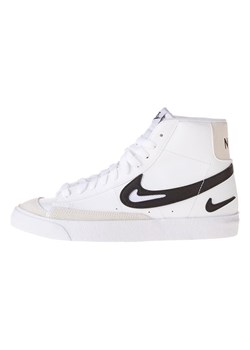 Nike Sneakersy &quot;Blazer&quot; w kolorze białym ze sklepu Limango Polska w kategorii Trampki damskie - zdjęcie 166003040