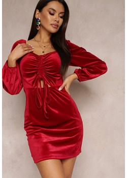 Bordowa Sukienka Welurowa z Kwadratowym Dekoltem i Ściągaczem Rimo ze sklepu Renee odzież w kategorii Sukienki - zdjęcie 166041344