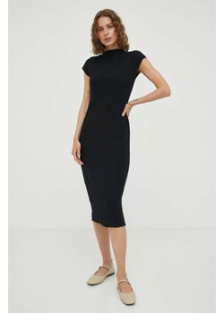 Samsoe Samsoe sukienka kolor czarny midi dopasowana ze sklepu PRM w kategorii Sukienki - zdjęcie 166042653