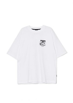 Cropp - Biała koszulka z grafiką - biały ze sklepu Cropp w kategorii T-shirty męskie - zdjęcie 166140311