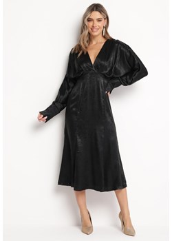 Czarna Sukienka Midi z Luźną Górą i Gumką w Pasie Gorina ze sklepu Born2be Odzież w kategorii Sukienki - zdjęcie 166145953