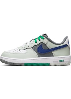 Buty dla małych dzieci Nike Force 1 LV8 - Szary ze sklepu Nike poland w kategorii Buty sportowe dziecięce - zdjęcie 166155010