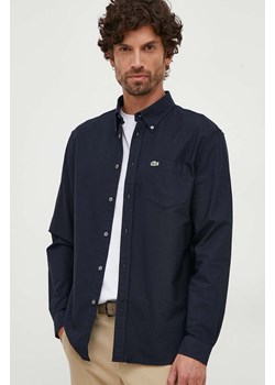 Lacoste koszula bawełniana męska kolor niebieski regular z kołnierzykiem button-down ze sklepu PRM w kategorii Koszule męskie - zdjęcie 166192073