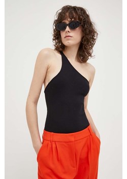 Samsoe Samsoe top damski kolor czarny cold shoulder ze sklepu PRM w kategorii Bluzki damskie - zdjęcie 166192681