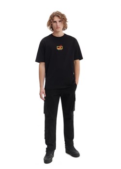 Cropp - Czarna koszulka z haftem - czarny ze sklepu Cropp w kategorii T-shirty męskie - zdjęcie 166200810
