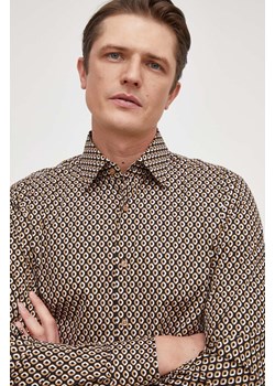BOSS koszula męska kolor beżowy slim z kołnierzykiem klasycznym ze sklepu ANSWEAR.com w kategorii Koszule męskie - zdjęcie 166249671