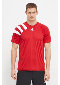 adidas Performance t-shirt treningowy Fortore 23 kolor czerwony z aplikacją  HY0571 ze sklepu ANSWEAR.com w kategorii T-shirty męskie - zdjęcie 166267500