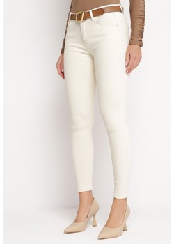 Jasnobeżowe Jeansy Skinny z Paskiem Barise ze sklepu Born2be Odzież w kategorii Jeansy damskie - zdjęcie 166282003