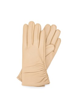 Damskie rękawiczki skórzane z marszczeniem beżowe ze sklepu WITTCHEN w kategorii Rękawiczki damskie - zdjęcie 166295103