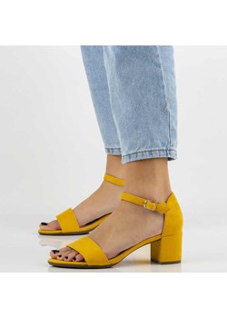 Żółte sandały, buty damskie Filippo Ds787 ze sklepu suzana.pl w kategorii Sandały damskie - zdjęcie 166308051