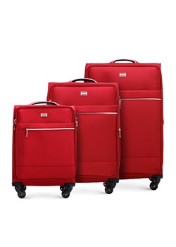 Zestaw walizek miękkich z błyszczącym suwakiem z przodu czerwony ze sklepu WITTCHEN w kategorii Walizki - zdjęcie 166375832