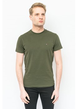 t-shirt męski tommy hilfiger xm0xm02069 ciemnozielony ze sklepu Royal Shop w kategorii T-shirty męskie - zdjęcie 166429022