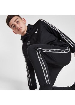 NIKE SPODNIE B NSW REPEAT SW PK JOGGER ze sklepu JD Sports  w kategorii Spodnie chłopięce - zdjęcie 166467354