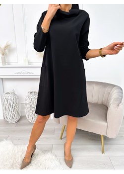 Czarna Sukienka Oversize z Kieszeniami ze sklepu ModnaKiecka.pl w kategorii Sukienki - zdjęcie 166495490