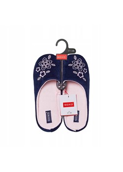OUTLET Kapcie damskie granatowe z haftem SOXO z twardą podeszwą TPR - id: 22377 - marki SOXO - 166506071 OUTLET Kapcie damskie granatowe z haftem SOXO z twardą podeszwą TPR ze sklepu Sklep SOXO w kategorii Kapcie dziecięce - zdjęcie 166506071