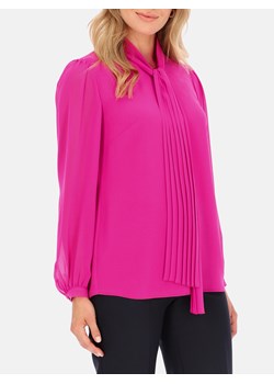 Różowa bluzka z plisowaną szarfą Potis & Verso Rubia ze sklepu Eye For Fashion w kategorii Bluzki damskie - zdjęcie 166545193