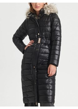 Sinsay - Płaszcz pikowany z kapturem - czarny ze sklepu Sinsay w kategorii Płaszcze damskie - zdjęcie 166589731