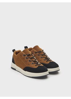 Sinsay - Sneakersy - brązowy ze sklepu Sinsay w kategorii Trampki męskie - zdjęcie 166596303