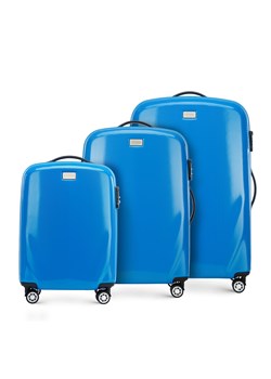 Zestaw walizek z polikarbonu jednokolorowych ze sklepu WITTCHEN w kategorii Walizki - zdjęcie 166613032