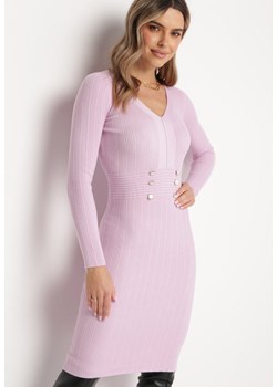 Jasnoróżowa Sweterkowa Sukienka Midi z Guzikami Zeilie ze sklepu Born2be Odzież w kategorii Sukienki - zdjęcie 166639760
