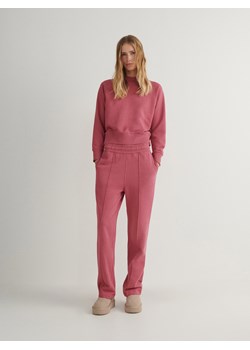 Reserved - Spodnie dresowe z przeszyciami - różowy ze sklepu Reserved w kategorii Spodnie damskie - zdjęcie 166641440