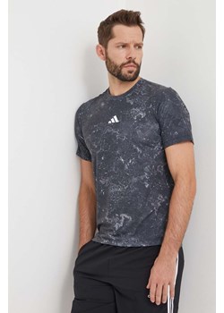 adidas Performance t-shirt treningowy Workout kolor szary wzorzysty IK9685 ze sklepu ANSWEAR.com w kategorii T-shirty męskie - zdjęcie 166644413