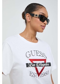 Guess t-shirt bawełniany BOXY damski kolor biały W4RI43 K8FQ4 ze sklepu ANSWEAR.com w kategorii Bluzki damskie - zdjęcie 166685843