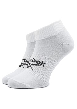 Skarpety Niskie Unisex Reebok Active Foundation Ankle Socks GI0066 Biały ze sklepu eobuwie.pl w kategorii Skarpetki męskie - zdjęcie 166795152