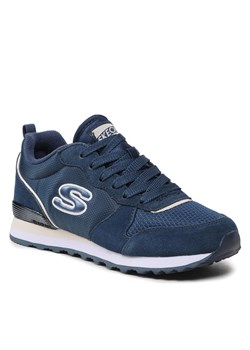 Sneakersy Skechers Og 85 Step N Fly 155287/NVY Blue ze sklepu eobuwie.pl w kategorii Buty sportowe damskie - zdjęcie 166807140
