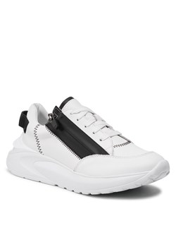 Sneakersy Togoshi RST-DEVIS-02 Biały ze sklepu eobuwie.pl w kategorii Buty sportowe damskie - zdjęcie 166807471