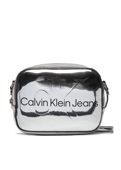 Torebka Calvin Klein Jeans Sculpted Camera Bag18 Mono S K60K611858 Srebrny ze sklepu eobuwie.pl w kategorii Listonoszki - zdjęcie 166815453