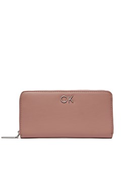 Duży Portfel Damski Calvin Klein Re-Lock Z/A Wallet Lg K60K609699 Różowy ze sklepu eobuwie.pl w kategorii Portfele damskie - zdjęcie 166840844