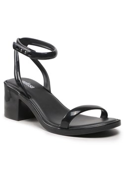 Sandały Melissa Shiny Heel II Ad 33700 Black AG752 ze sklepu eobuwie.pl w kategorii Sandały damskie - zdjęcie 166846591