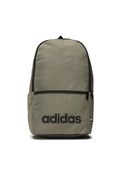 Plecak adidas Lin Clas Bp Day HR5341 Olistr/Black ze sklepu eobuwie.pl w kategorii Plecaki - zdjęcie 166870941