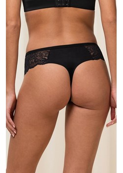 Triumph Amourette stringi hipster Charm 10204866, Kolor czarny, Rozmiar 38, Triumph ze sklepu Intymna w kategorii Majtki damskie - zdjęcie 166933110