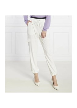 Liu Jo Sport Spodnie dresowe | Regular Fit ze sklepu Gomez Fashion Store w kategorii Spodnie damskie - zdjęcie 166973801