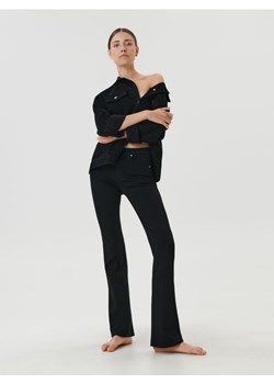 Sinsay - Jeansy flare mid waist - czarny ze sklepu Sinsay w kategorii Jeansy damskie - zdjęcie 166987891