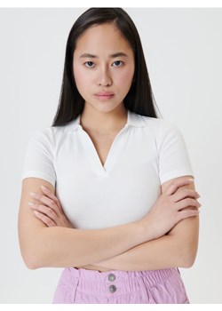 Sinsay - Crop top w prążki - kremowy ze sklepu Sinsay w kategorii Bluzki damskie - zdjęcie 166987902