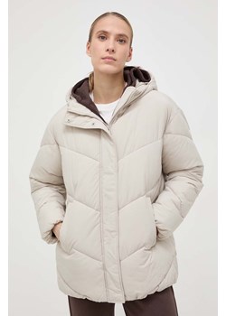 Champion kurtka damska kolor beżowy zimowa oversize ze sklepu ANSWEAR.com w kategorii Kurtki damskie - zdjęcie 166990824