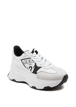 Guess Sneakersy ze sklepu Gomez Fashion Store w kategorii Buty sportowe damskie - zdjęcie 166996380