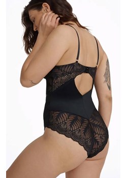 Esotiq koronkowe body Isabelle 41026-63X, Kolor czarny, Rozmiar M, Esotiq - id: 181043 - marki Esotiq - 167001370 Esotiq koronkowe body Isabelle 41026-63X, Kolor czarny, Rozmiar M, Esotiq ze sklepu Intymna w kategorii Body damskie - zdjęcie 167001370