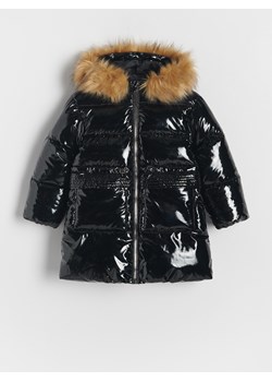 Reserved - Ocieplany płaszcz z kapturem - czarny ze sklepu Reserved w kategorii Kurtki dziewczęce - zdjęcie 167367002