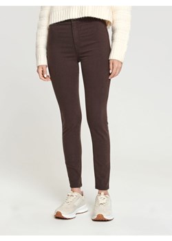 Sinsay - Jegginsy skinny high waist - dark grey jeans ze sklepu Sinsay w kategorii Spodnie damskie - zdjęcie 167367480